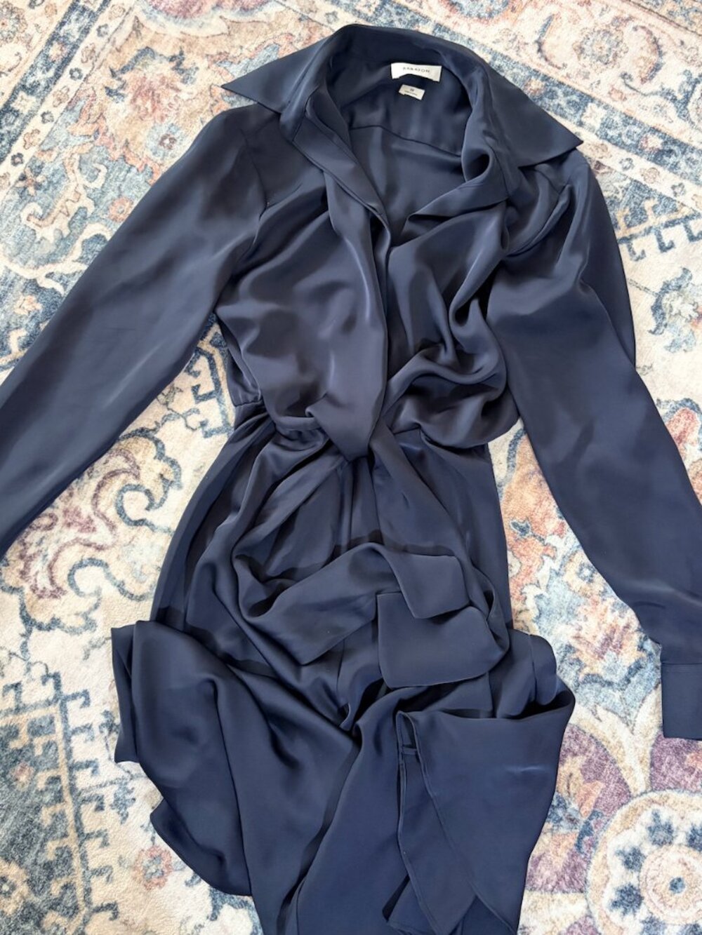 LIKE NEW Babaton Aritzia Long Sleeve Tie Waist Abbey Midi Dress (Navy, XS)